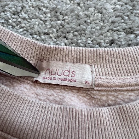 Nuuds Striped Crewneck Sweatshirt Womens XL Pink Fleece Varsity Logo Pullover - Picture 8 of 16